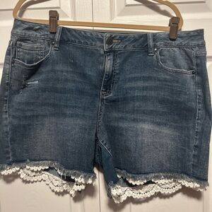 Women's Denim Shorts with Lace Trim